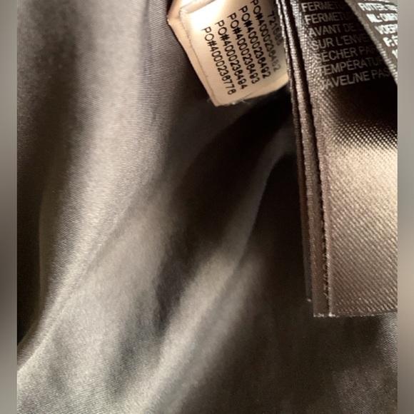 THE NORTH FACE Women’s Running Rain Jacket - Picture 7 of 12